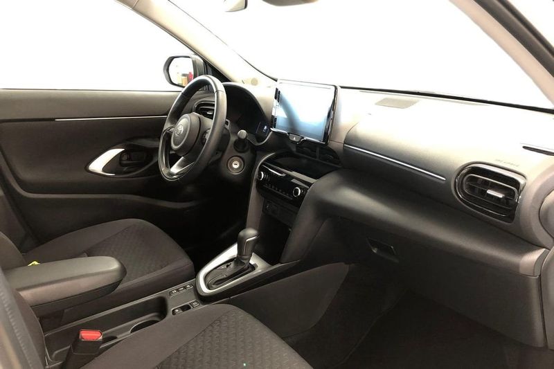 Toyota Yaris Cross bild 7