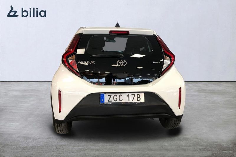 Toyota Aygo X bild 5
