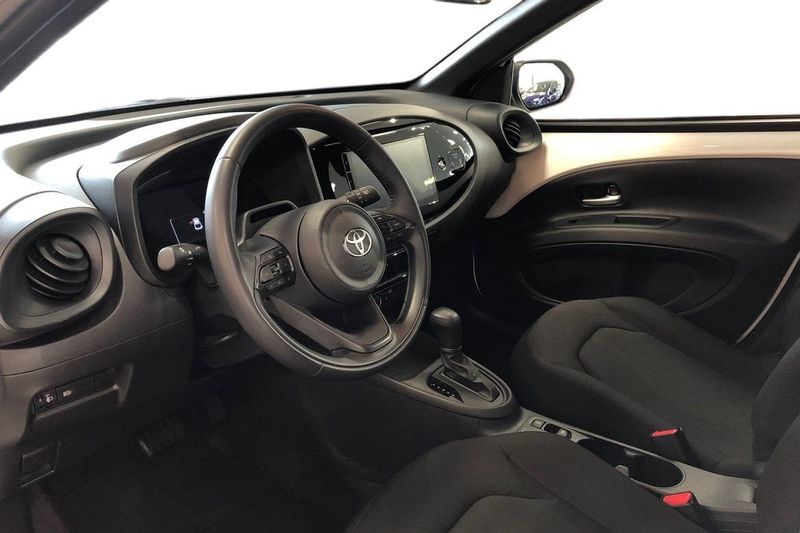Toyota Aygo X bild 14