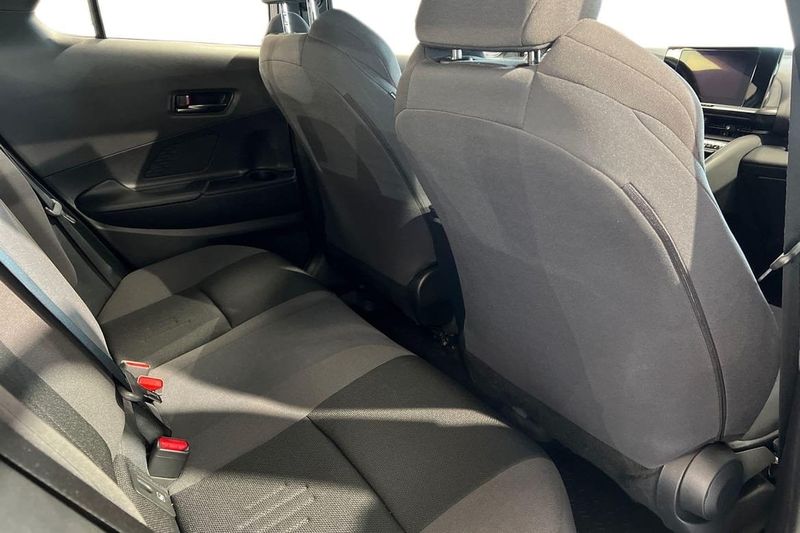 Toyota C-HR bild 10