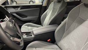 Volkswagen Passat bild 9