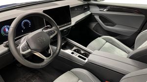 Volkswagen Passat bild 7