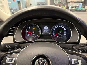 Volkswagen Passat bild 19
