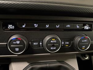 Volkswagen Caravelle bild 11