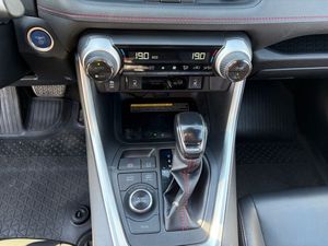Toyota RAV4 bild 13