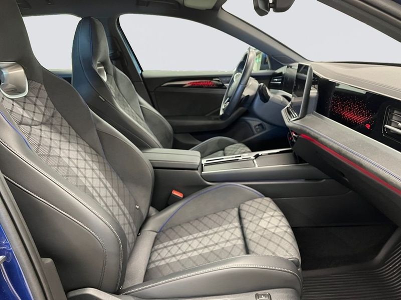 Volkswagen Passat bild 11