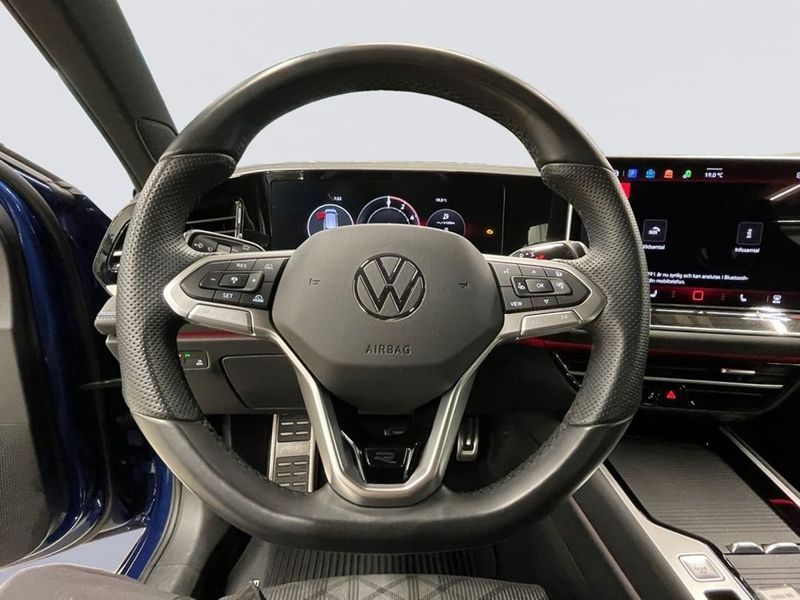 Volkswagen Passat bild 7