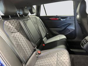 Volkswagen Passat bild 12