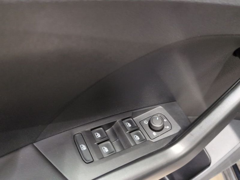 Volkswagen T-Cross bild 8