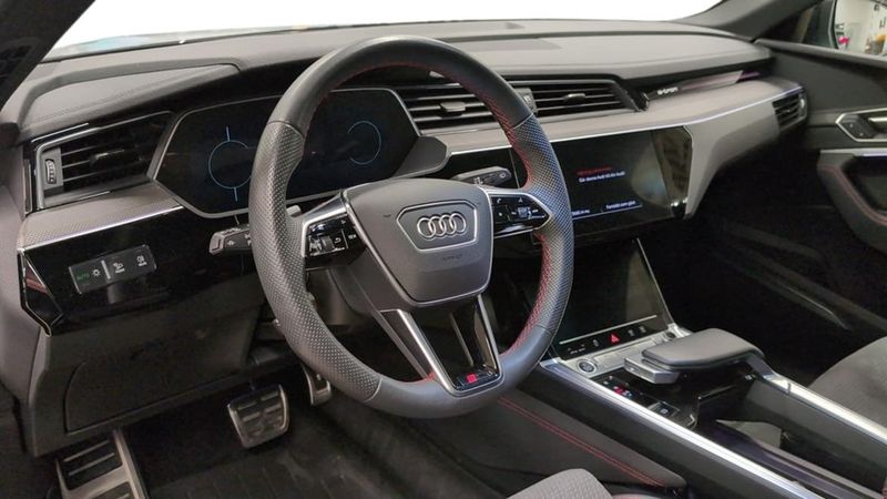 Audi Q8 e-tron bild 8