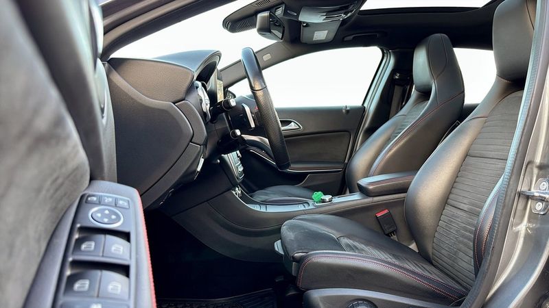 Mercedes GLA200 bild 8