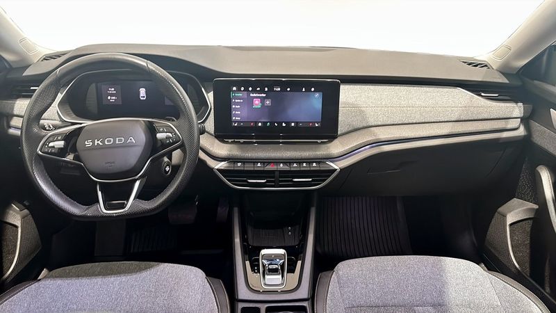 Skoda Octavia bild 9