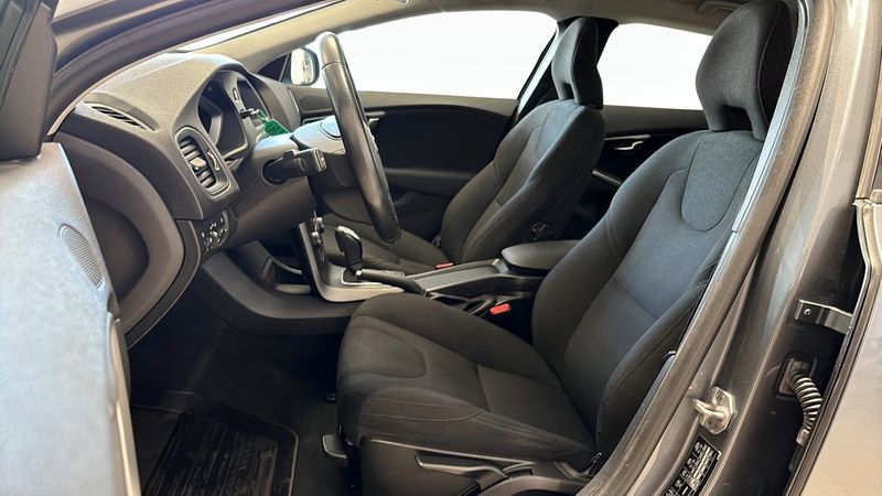 Volvo V40 bild 8