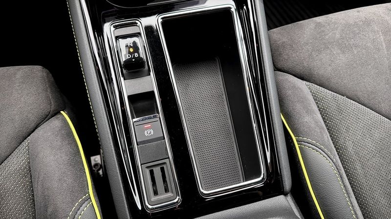 Skoda Enyaq bild 17