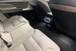Volvo ES90 bild 11