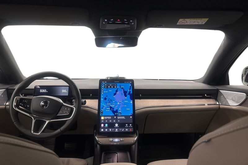 Volvo ES90 bild 9
