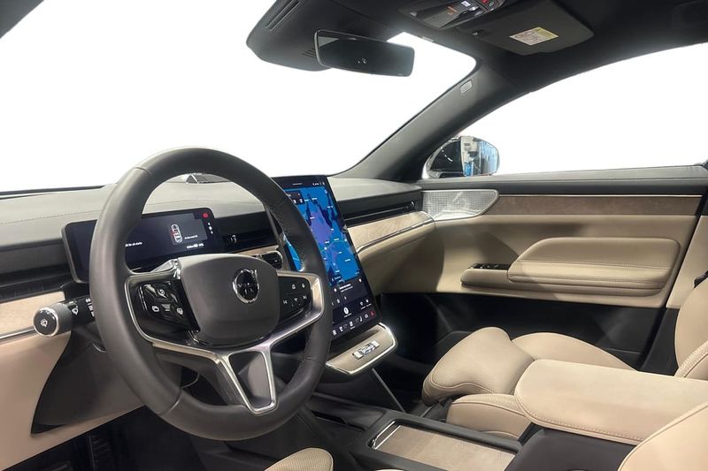 Volvo ES90 bild 8