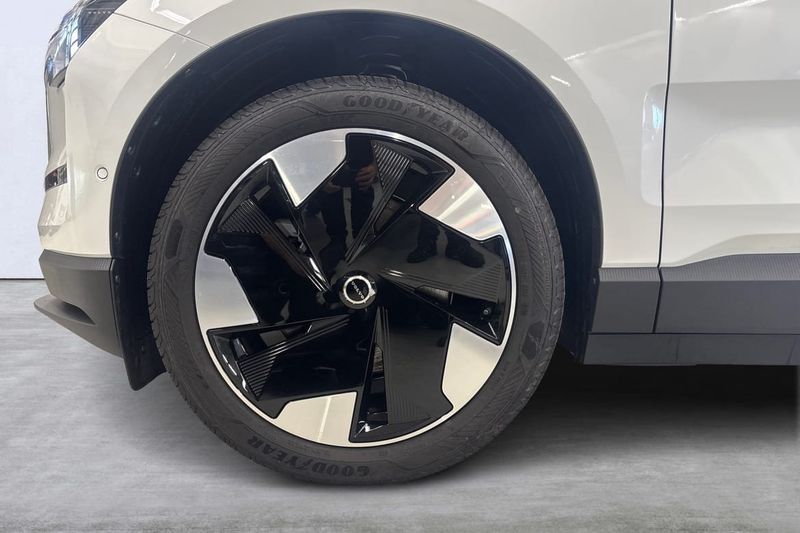 Volvo EX30 bild 14