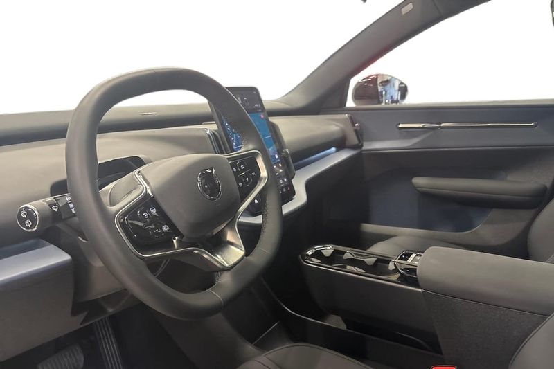 Volvo EX30 bild 8