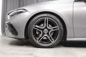 Mercedes A200 bild 5