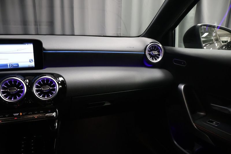Mercedes A200 bild 19
