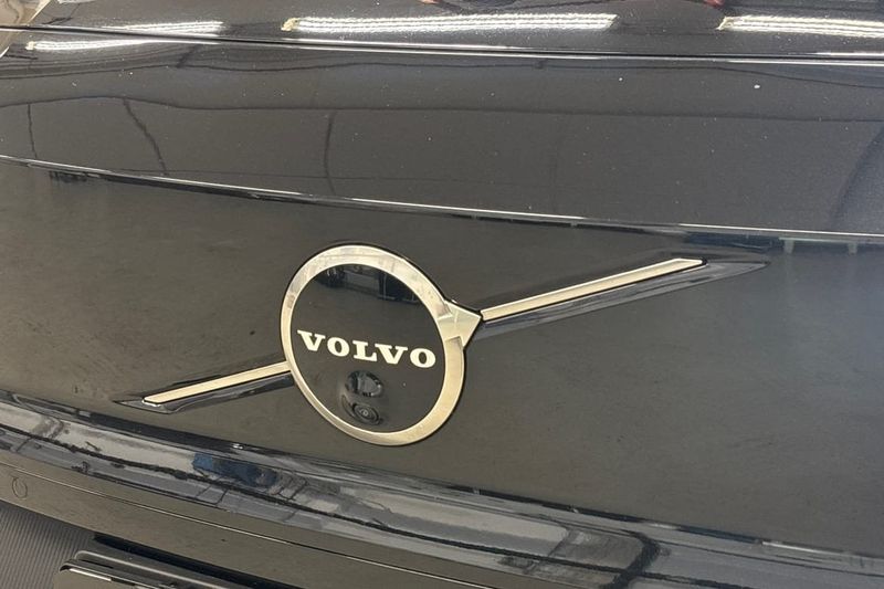 Volvo EX30 bild 19