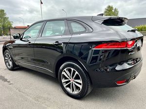 Jaguar F-Pace bild 6