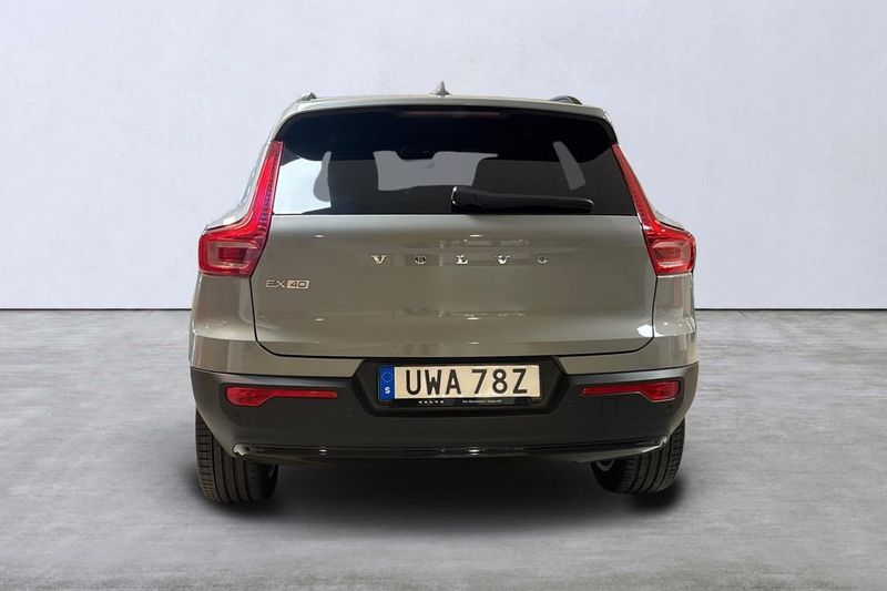 Volvo EX40 bild 5