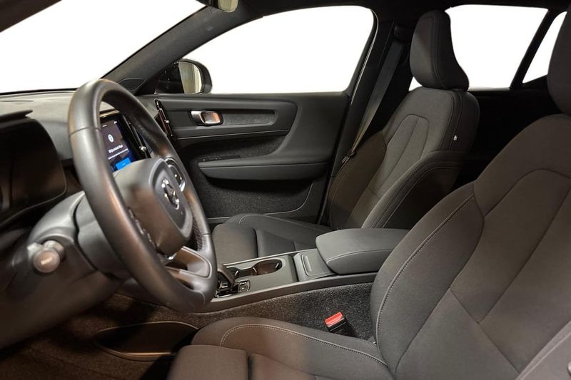 Volvo EX40 bild 8