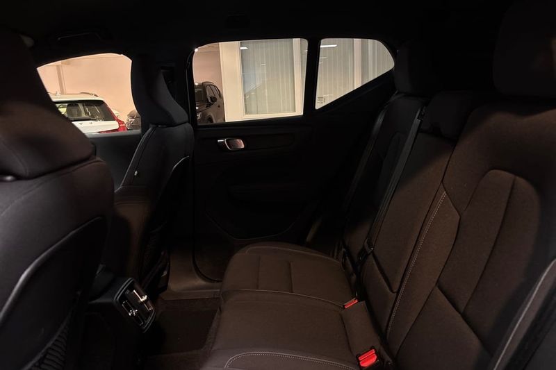 Volvo EX40 bild 12