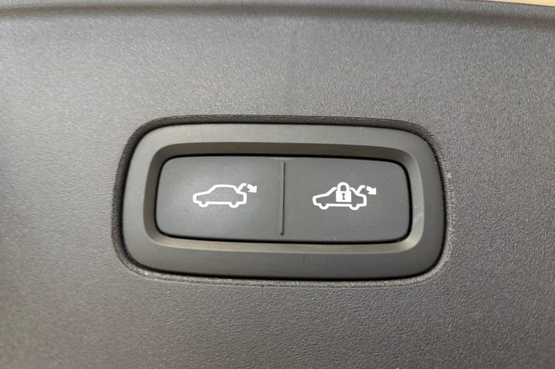 Volvo EX90 bild 18