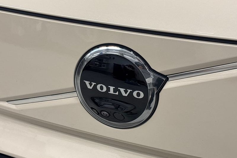 Volvo EX90 bild 21