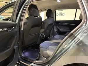 Skoda Octavia bild 8