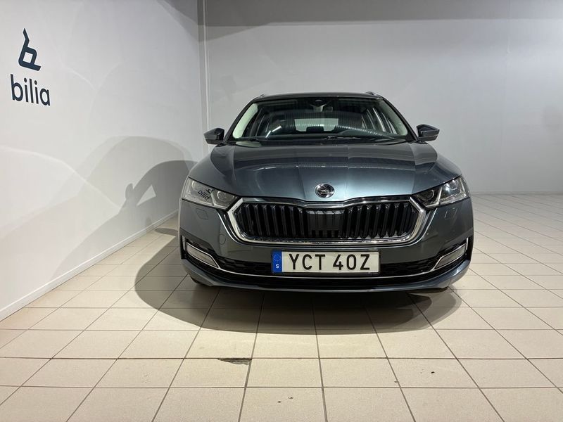 Skoda Octavia bild 2