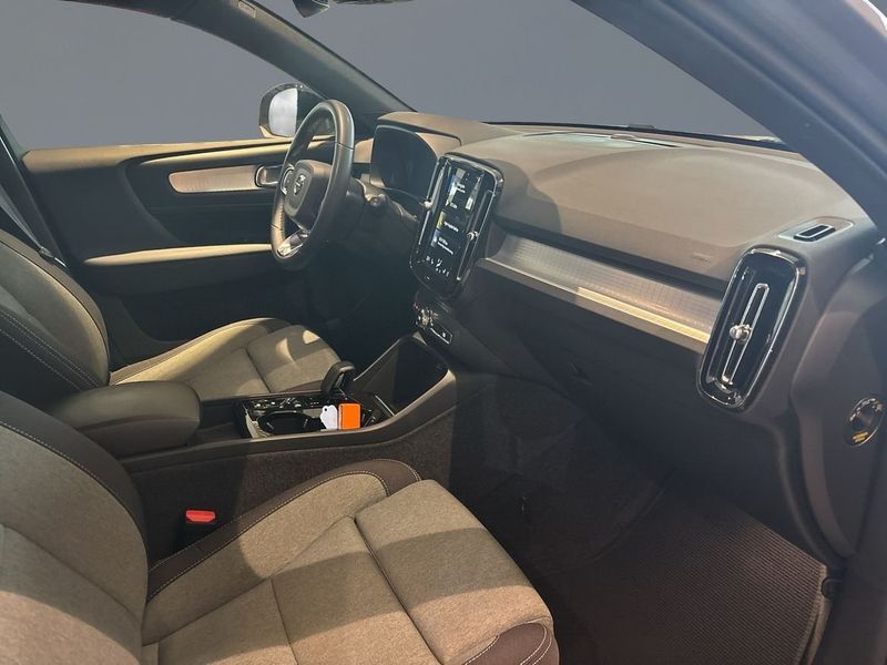 Volvo XC40 bild 8