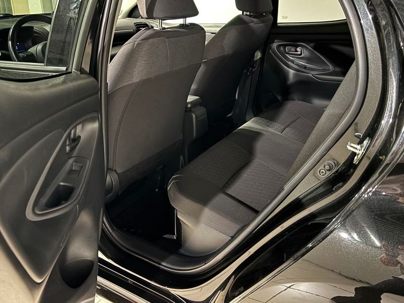 Toyota Yaris bild 12