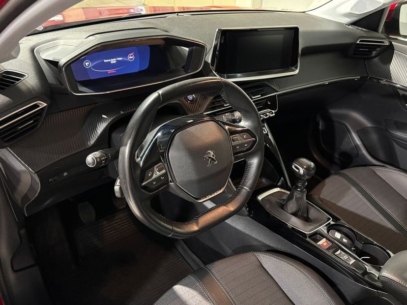 Peugeot 208 bild 8