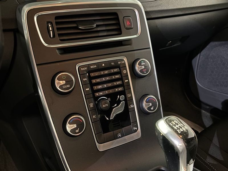Volvo V60 bild 7