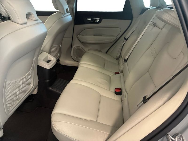 Volvo XC60 bild 6