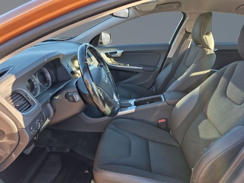 Volvo S60 bild 5