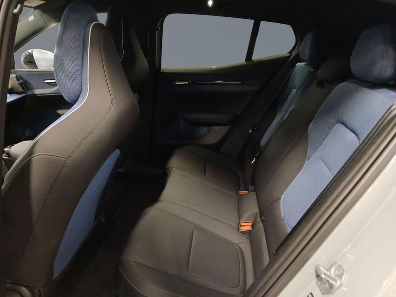 Volvo EX30 bild 8
