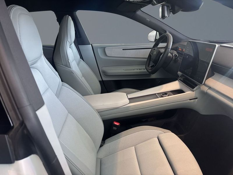 Polestar 4 bild 8