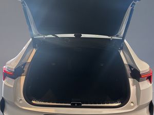 Polestar 4 bild 10