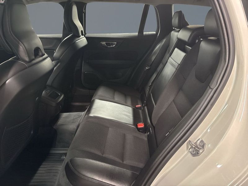 Volvo V60 bild 7