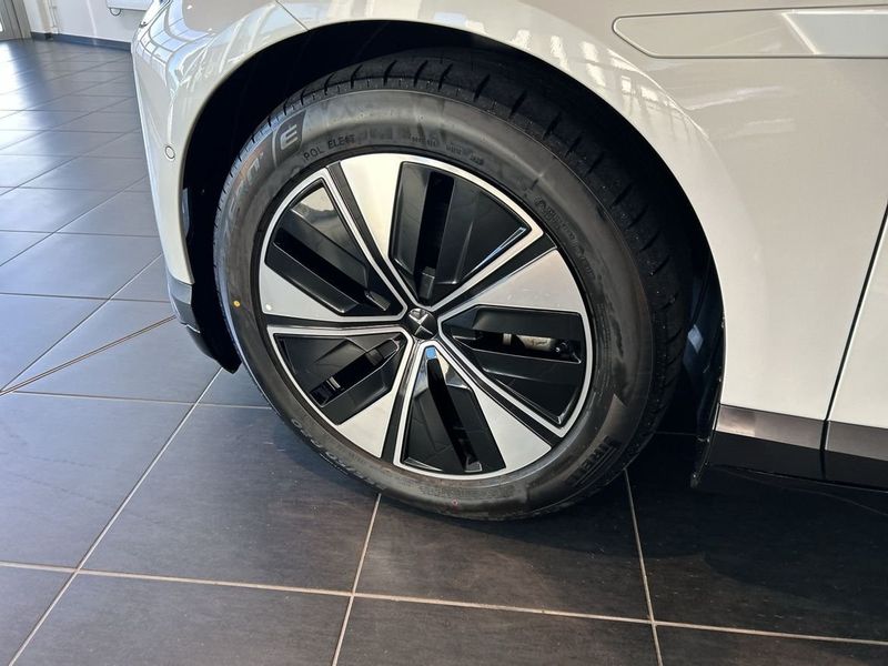 Polestar 4 bild 12