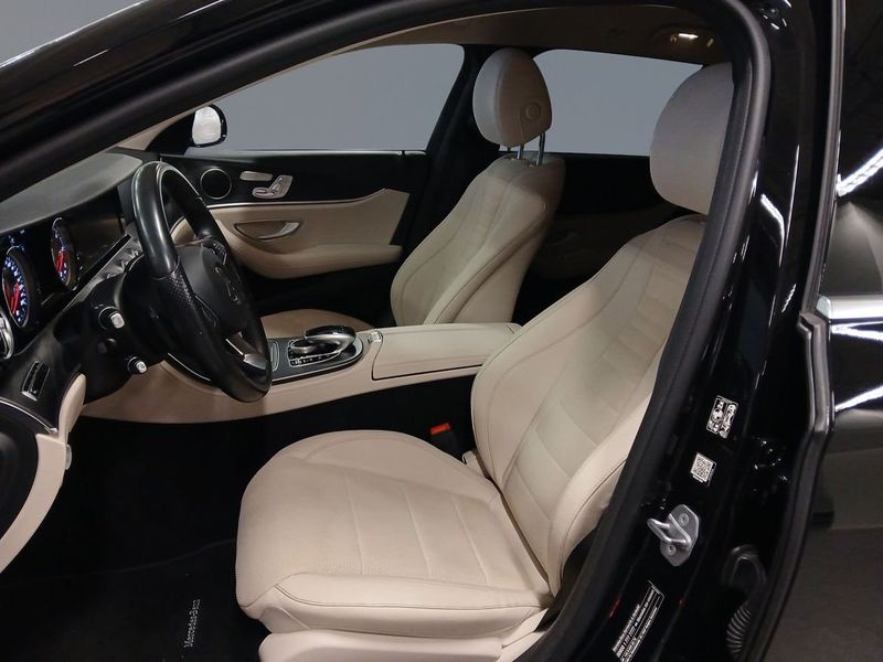 Mercedes E220 bild 5
