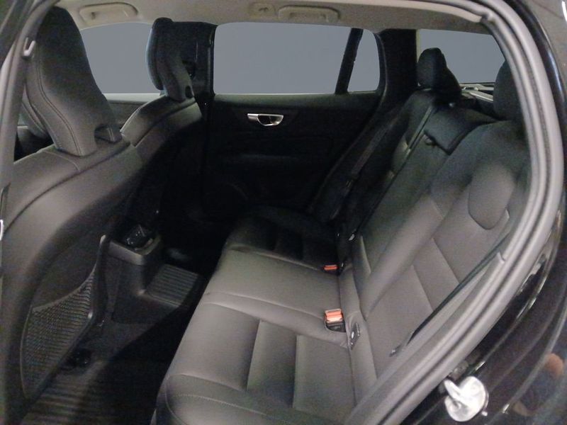 Volvo V60 bild 8
