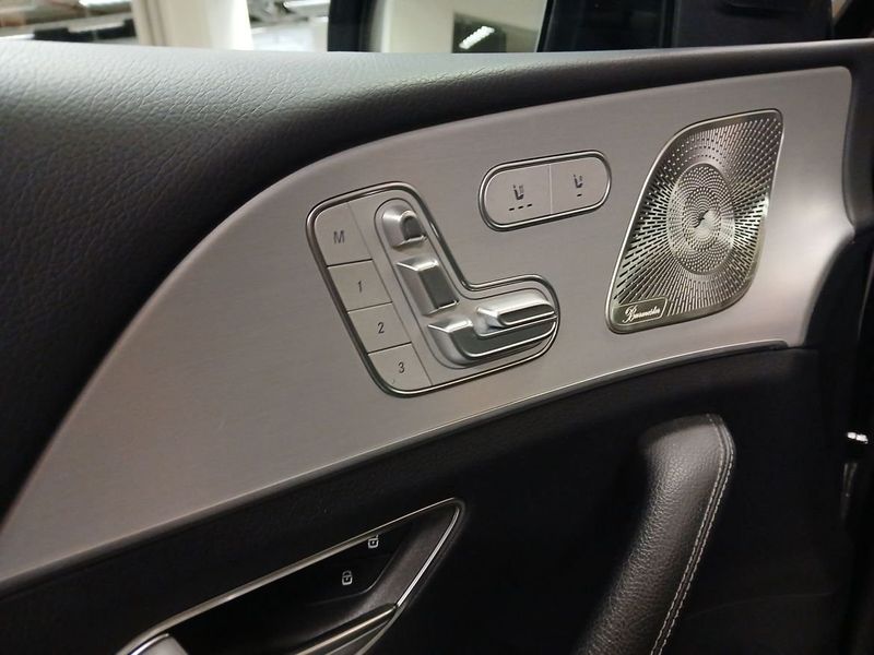 Mercedes GLE350 bild 12