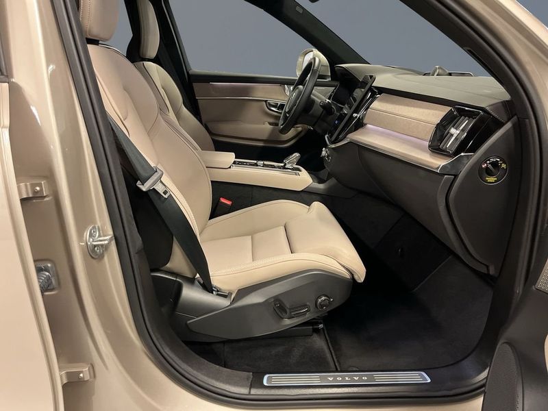 Volvo XC90 bild 8
