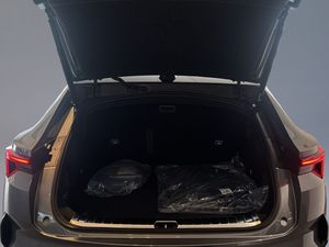 Polestar 4 bild 10